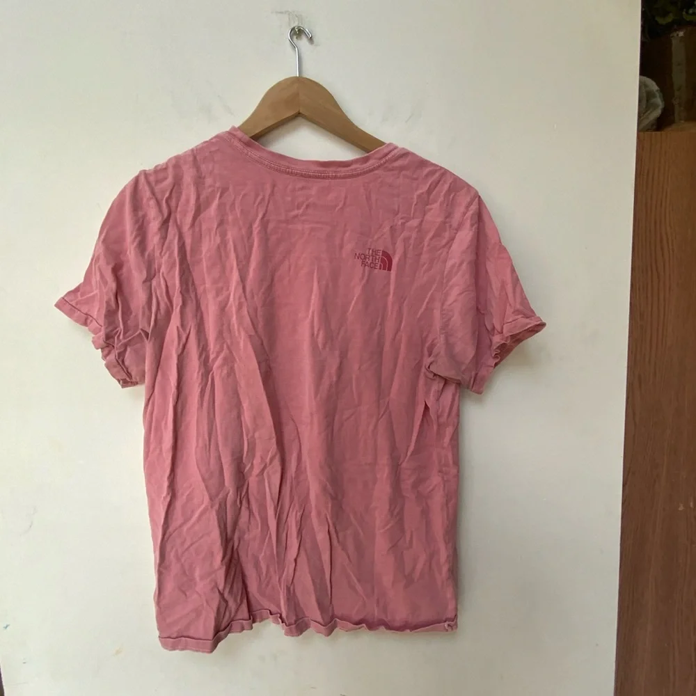The North Face Tee - Picture 5 of 5